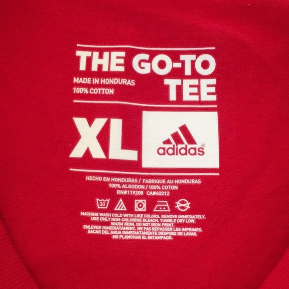 Adidas red tee - Picture 4 of 4